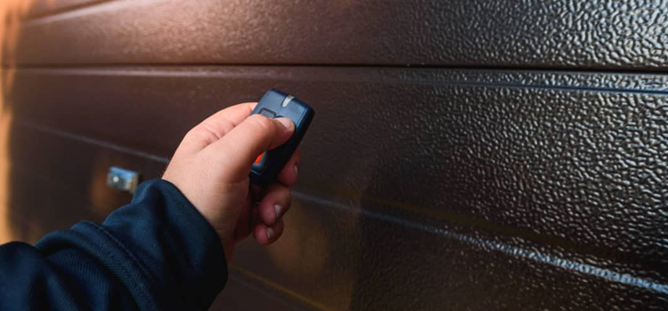 automatic door opener with remote control in Colusa
